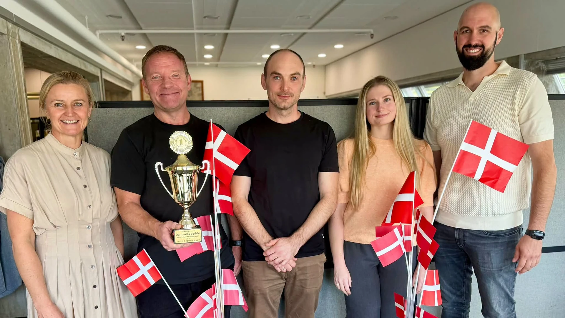 Afdelingen Byggeri sammen med borgmester Lone Jakobi
